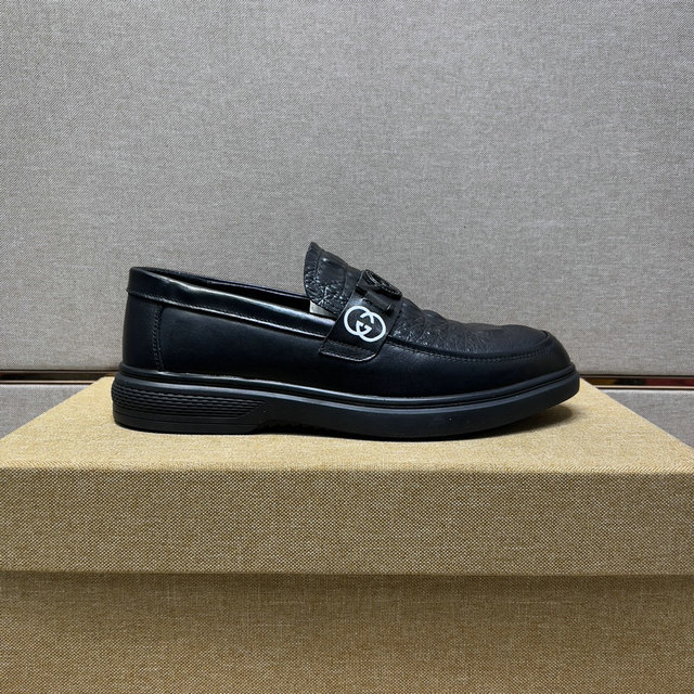 men gucci shoes-130